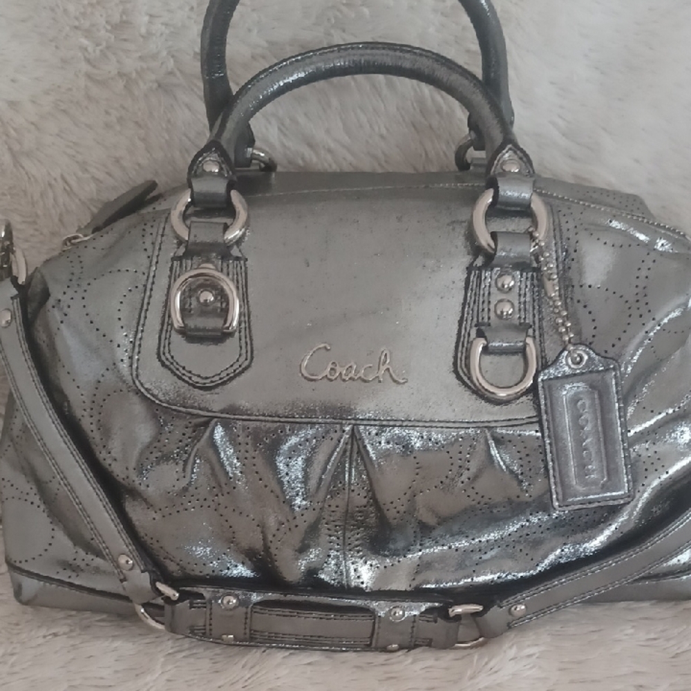 Coach Ashley Silver Satchel with Glossy Leather Finish / HB300